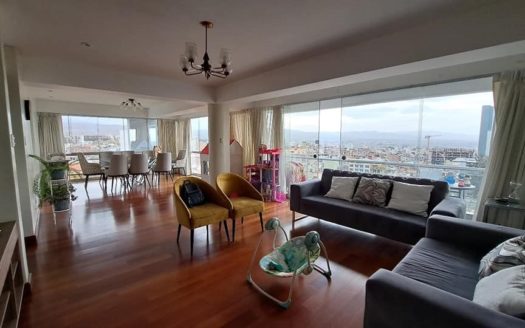 En venta dpto Challapampa de lujo 215m2