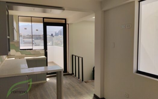 Duplex de estreno – Piedra Santa